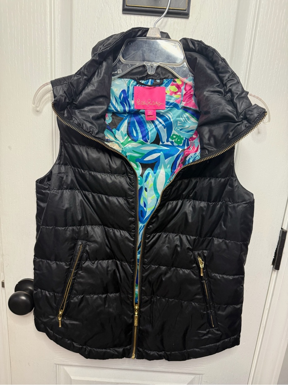 Lilly Pulitzer Black Quilted Puffer Vest with Colorful Lining - Women